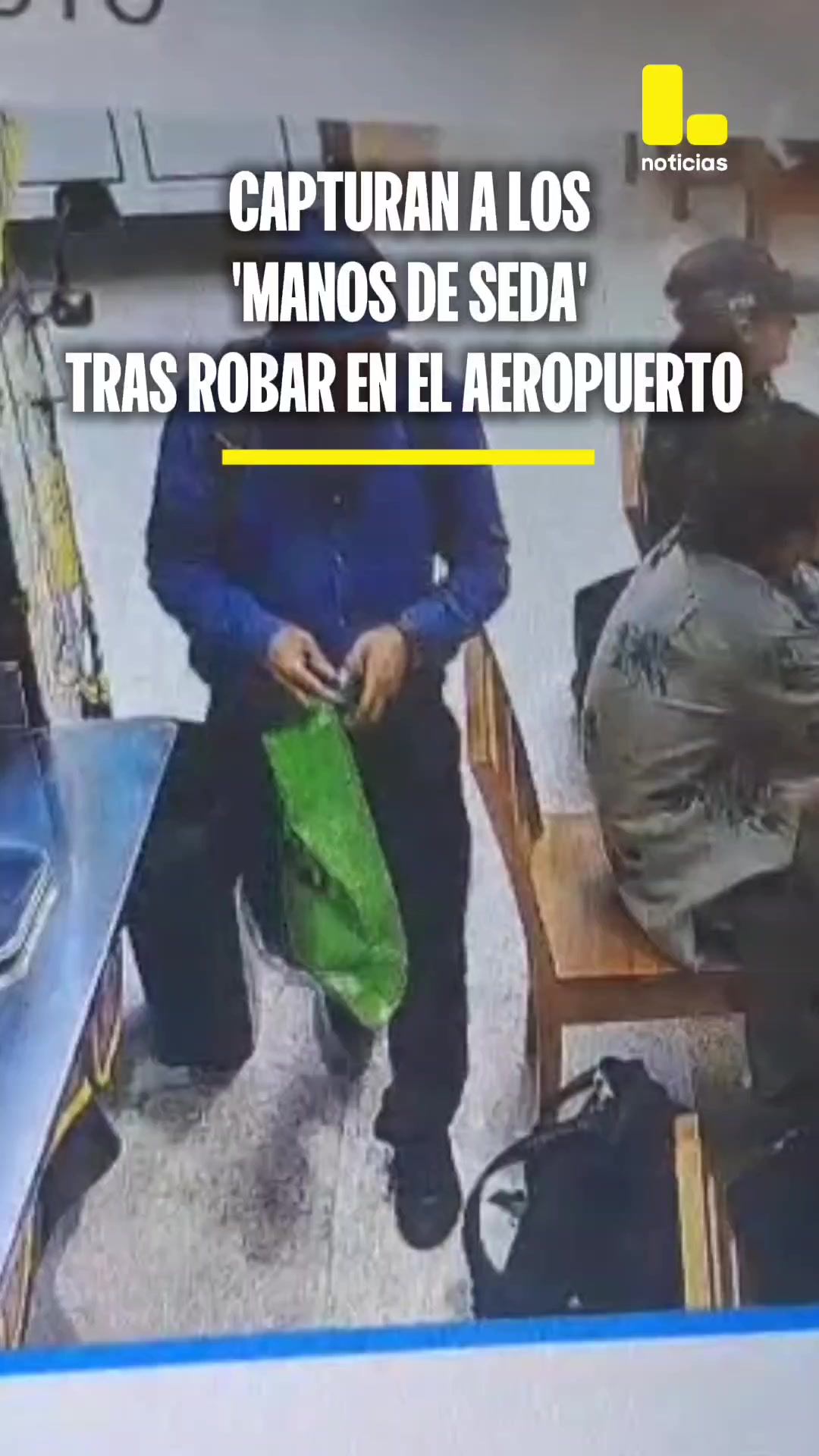 La Policía detuvo a 2 hombres y 2 mujeres tras el robo de audífonos y una billetera