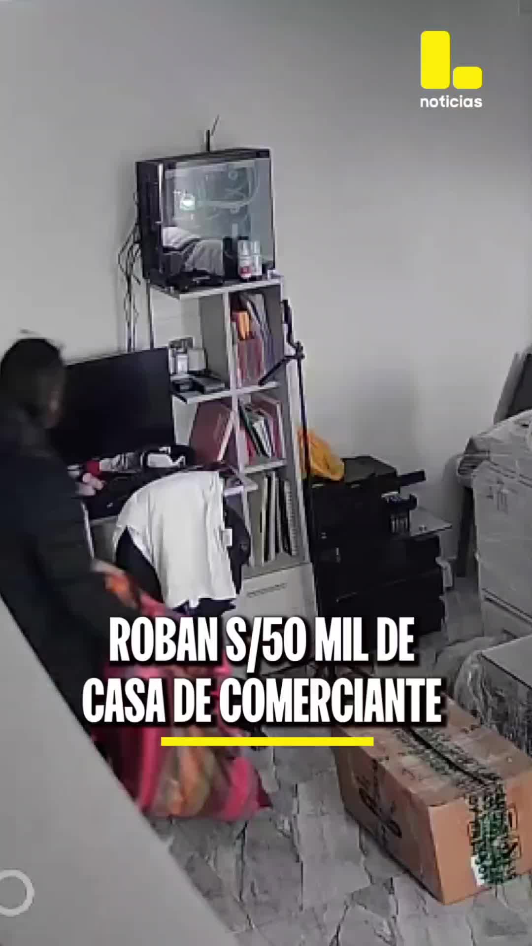 Entre los objetos robados, figura una computadora gamer valorizada en S/12 mil que la comerciante empleaba para las transmisiones en vivo de su negocio.